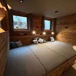 דירה Spa, Sport & Luxury Ski-in Ski-out קיצביהל