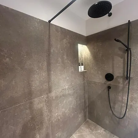 Spa, Sport & Luxury Ski-in Ski-out Apartman