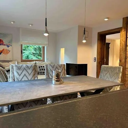 Spa, Sport & Luxury Ski-in Ski-out 基茨比厄尔