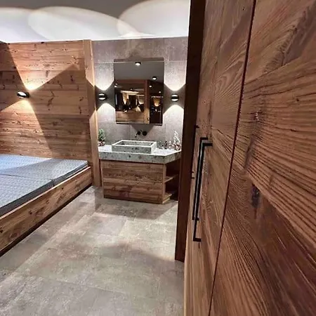 Spa, Sport & Luxury Ski-in Ski-out * Кицбюэль