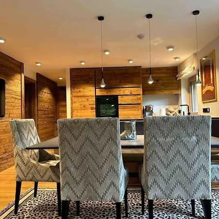 Spa, Sport & Luxury Ski-in Ski-out Apartment *