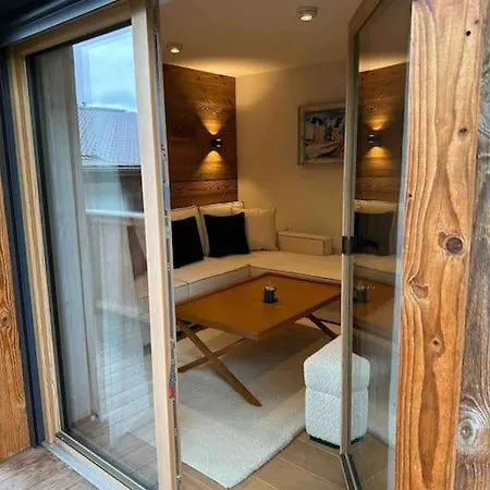 Spa, Sport & Luxury Ski-in Ski-out Апартаменты Кицбюэль