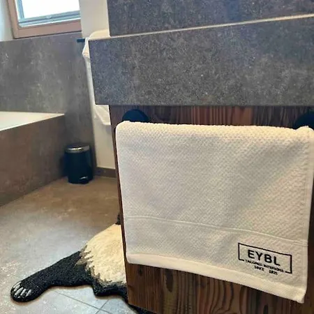 Spa, Sport & Luxury Ski-in Ski-out Кицбюэль