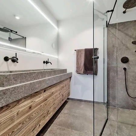 Апартаменты Spa, Sport & Luxury Ski-in Ski-out